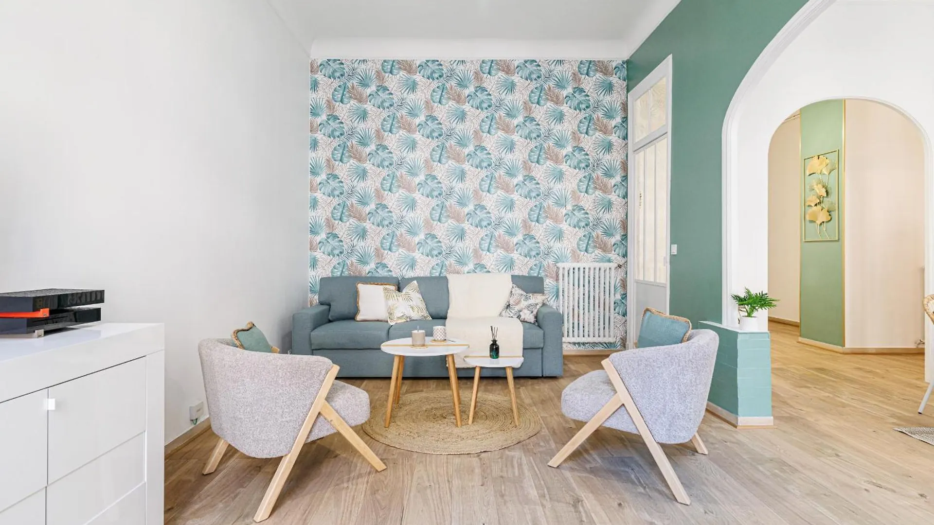 36 Stalngrad - Appartement Spacieux - Le Port - 6 Pers Nice 0*,  France