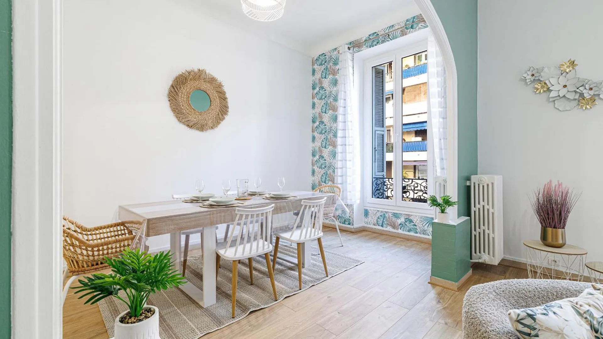 Apartment 36 Stalngrad - Appartement Spacieux - Le Port - 6 Pers Nice France