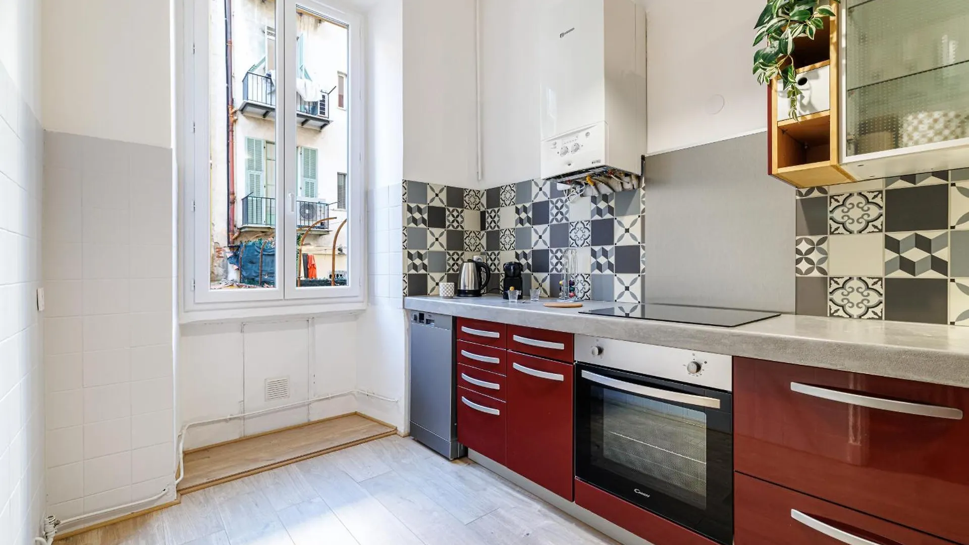 36 Stalngrad - Appartement Spacieux - Le Port - 6 Pers Nice Apartment