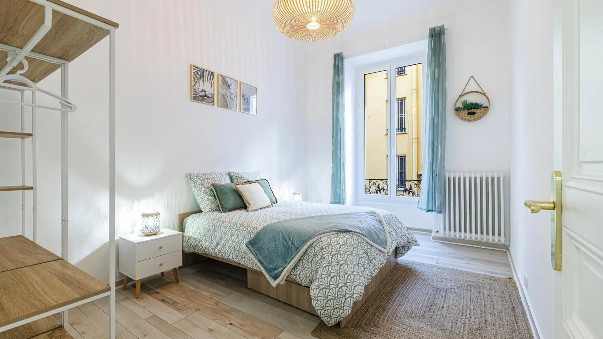 36 Stalngrad - Appartement Spacieux - Le Port - 6 Pers Nice